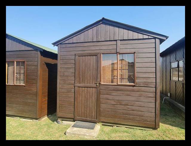 5 BEDROOM HOUSE FOR SALE IN BENONI AH